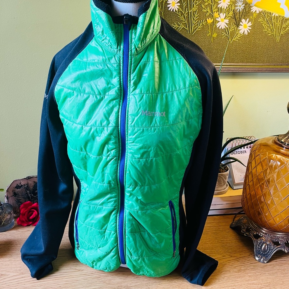 Marmot women’s green and black puffer zip jacket